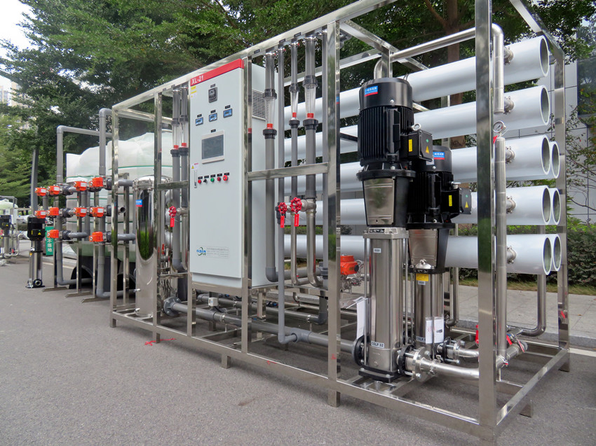 二級(jí)反滲透純水設(shè)備/二級(jí)RO反滲透/雙級(jí)反滲透純水設(shè)備